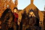 Lunteren 22 november 2021
Presentatie paarden calendar waarvan opbrengst naar het KWF gaat . Bridget Maasland en Samantha Steenwijk krijgen het eerste exemplaar . Ze kopen per paard aanrijden