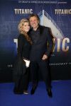 Almere 21 november 2021
Premiere van musical the Titanic in schouwburg Almere. Brigitte Nijman met vriend