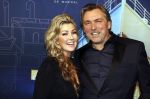 Almere 21 november 2021
Premiere van musical the Titanic in schouwburg Almere. Brigitte Nijman met vriend