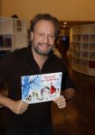 Amsterdam 17 november 2021
Presentatie sinterklaasboeken in de bibliotheek van Amsterdam . Airen Mylene presenteert het en de boeken zijn dit jaar geschreven door Waylon Carlo Boszhard en Marieke Elsinga