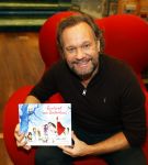 Amsterdam 17 november 2021
Presentatie sinterklaasboeken in de bibliotheek van Amsterdam . Airen Mylene presenteert het en de boeken zijn dit jaar geschreven door Waylon Carlo Boszhard en Marieke Elsinga