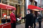 Amsterdam 4 december 2021
Cartier winkel in kerststijl op de PC Hooftstraat