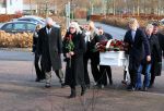 Emmeloord 10 december 2021
Begrafenis Arie Ribbens .Aanwezig zijn vrouw Cea Ribbens zijn dochter met gezin en oa Bonnie St Claire en Jacques Herb met zijn vrouw . De man van Bonnie Anne Jan Jongbloed verzorgt de uitvaart.