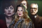 Amsterdam 23 november 2021
Premiere House of Gucci in pathe arena.
Claudia Schoemacher met een kennis