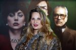 Amsterdam 23 november 2021
Premiere House of Gucci in pathe arena.
Claudia Schoemacher met een kennis