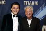 Almere 21 november 2021
Premiere van musical the Titanic in schouwburg Almere. Dick Beijer met zoon