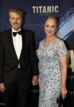 Almere 21 november 2021
Premiere van musical the Titanic in schouwburg Almere. Ellen evers met haar man