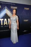 Almere 21 november 2021
Premiere van musical the Titanic in schouwburg Almere. Ellen evers met haar man