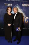 Almere 21 november 2021
Premiere van musical the Titanic in schouwburg Almere. Erwin v lambaart met vrouw