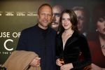Amsterdam 23 november 2021
Premiere House of Gucci in pathe arena.
Hugo Metsers met dochter