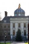Den Haag 7 december 2021
Prinses Amalia is vandaag 18 jaar oud geworden . Prinses Amalia is met haar moeder Koningin Maxima wezen winkelen . Kerstboom en kerstversiering bij Huis ten Bosch