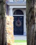 Den Haag 7 december 2021
Prinses Amalia is vandaag 18 jaar oud geworden . Prinses Amalia is met haar moeder Koningin Maxima wezen winkelen . Kerstboom en kerstversiering bij Huis ten Bosch