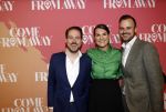 Rotterdam 18 november 2021
Premiere Come from away in het nieuwe Luxor theater.
Iris v d Ende kwam met haar man Vincent