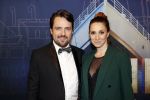 Almere 21 november 2021
Premiere van musical the Titanic in schouwburg Almere. Job Bovenlander met partner Chava voor in 't Holt