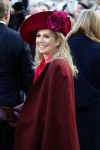 Den Haag 8 december 2021
Prinses Amalia arriveert voor de buitengewone vergadering van de Raad van State. Naast de prinses waren ook koning Willem Alexander en koningin Maxima bij de buitengewone vergadering aanwezig.
Na de vergadering ging Amalia in de tuin een boom planten.