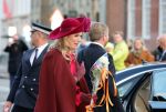 Den Haag 8 december 2021
Prinses Amalia arriveert voor de buitengewone vergadering van de Raad van State. Naast de prinses waren ook koning Willem Alexander en koningin Maxima bij de buitengewone vergadering aanwezig.
Na de vergadering ging Amalia in de tuin een boom planten.
