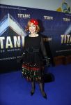 Almere 21 november 2021
Premiere van musical the Titanic in schouwburg Almere. marijke Helwegen met man