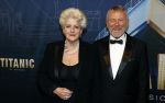 Almere 21 november 2021
Premiere van musical the Titanic in schouwburg Almere. Pamela Teves met partner Ruud Drupsteen