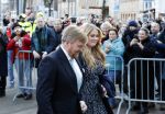 Den Haag 8 december 2021
Prinses Amalia arriveert voor de buitengewone vergadering van de Raad van State. Naast de prinses waren ook koning Willem Alexander en koningin Maxima bij de buitengewone vergadering aanwezig.
Na de vergadering ging Amalia in de tuin een boom planten.
