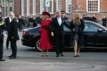 Den Haag 8 december 2021
Prinses Amalia arriveert voor de buitengewone vergadering van de Raad van State. Naast de prinses waren ook koning Willem Alexander en koningin Maxima bij de buitengewone vergadering aanwezig.
Na de vergadering ging Amalia in de tuin een boom planten.