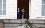 Den Haag 8 december 2021
Prinses Amalia arriveert voor de buitengewone vergadering van de Raad van State. Naast de prinses waren ook koning Willem Alexander en koningin Maxima bij de buitengewone vergadering aanwezig.
Na de vergadering ging Amalia in de tuin een boom planten.