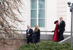 Den Haag 8 december 2021
Prinses Amalia arriveert voor de buitengewone vergadering van de Raad van State. Naast de prinses waren ook koning Willem Alexander en koningin Maxima bij de buitengewone vergadering aanwezig.
Na de vergadering ging Amalia in de tuin een boom planten.