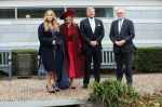 Den Haag 8 december 2021
Prinses Amalia arriveert voor de buitengewone vergadering van de Raad van State. Naast de prinses waren ook koning Willem Alexander en koningin Maxima bij de buitengewone vergadering aanwezig.
Na de vergadering ging Amalia in de tuin een boom planten.