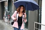 Amsterdam 30 november 2021
Rachel hazes onder paraplu.