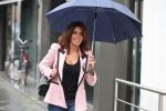Amsterdam 30 november 2021
Rachel hazes onder paraplu.