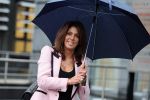 Amsterdam 30 november 2021
Rachel hazes onder paraplu.