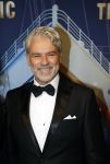 Almere 21 november 2021
Premiere van musical the Titanic in schouwburg Almere. Rein Kolpa met een kennis