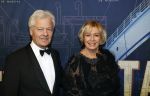 Almere 21 november 2021
Premiere van musical the Titanic in schouwburg Almere. Ria Valk met haar vriend