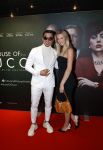 Amsterdam 23 november 2021
Premiere House of Gucci in pathe arena. Timor Steffens met vriendin Saskia Koelwijn