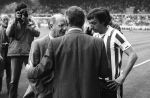Eindhoven, 25 Augustus 1979
PSV-Feyenoord. eindstand 2-2
Willy v d Kuijlen Kees Rijvers en Ben v Gelder  met elkaar in gesprek voor aanvang van de wedstrijd