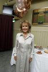 Amsterdam 17 november 2022
In theater Betty Asfalt viert Annemarie Oster haar 80e verjaardag .