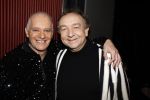 Amsterdam 17 november 2022
In theater Betty Asfalt viert Annemarie Oster haar 80e verjaardag . Arie Cupe en Jon v Eerd