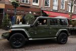 Amsterdam 5 december 2022
Dave Roelvink in zijn nieuwe Jeep Titan