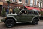 Amsterdam 5 december 2022
Dave Roelvink in zijn nieuwe Jeep Titan
