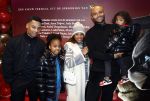 Amsterdam 10 december 2022
Premiere de gelaarsde kat in Pathe Arena .
Denzel von Deira met familie
