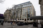 Amsterdam 22 november 2022
In dit complex op de dam heeft Edgar Davids 2 appartementen