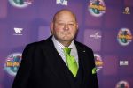 Amsterdam 17 december 2022
Premiere het feest van tante Ria in Pathe Noord .
Cast bestaat oa uit Najib Amhali Tooske Ragas Edo Brunner Edsilia Rombley Jack v gelder Pim Muda Thimo v Haaren  Ridder v Kooten Esther Mbire en Piet Tomassen. Edo Brunner kwam met zijn vrouw en kinderen