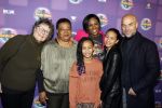 Amsterdam 17 december 2022
Premiere het feest van tante Ria in Pathe Noord .
Cast bestaat oa uit Najib Amhali Tooske Ragas Edo Brunner Edsilia Rombley Jack v gelder Pim Muda Thimo v Haaren  Ridder v Kooten Esther Mbire en Piet Tomassen. Edsilia Rombley kwam met haar man Tjeerd Oosterhuyis , hun kinderen en moeder en schoonmoeder