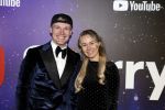 Amsterdam 13 december 2022
YouTube event in Tuschinski. Enzo Knol met vriendin Myron Koops