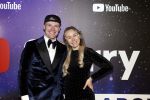 Amsterdam 13 december 2022
YouTube event in Tuschinski. Enzo Knol met vriendin Myron Koops