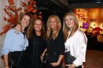 Amsterdam 9 december 2022
Masters of luxury in de RAI. Esther Smeding met vriendinnen