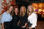 Amsterdam 9 december 2022
Masters of luxury in de RAI. Esther Smeding met vriendinnen