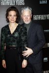 Amsterdam 19 december 2022
Premiere Faithfully Yours in Tuschinski
Hajo Bruins met partner Linda v d Heuvel