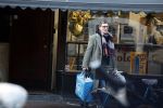 Amsterdam 15december 2022
Huub v d Lubbe doet boodschappen