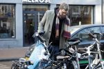 Amsterdam 15december 2022
Huub v d Lubbe doet boodschappen