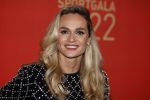 Amsterdam 21 december 2022
Sportman en Sportvrouw van het jaar Gala in AFAS Live. Sportvrouw van het jaar Irene Schouten . Ook haar maan DirkJan Mak was aanwezig.